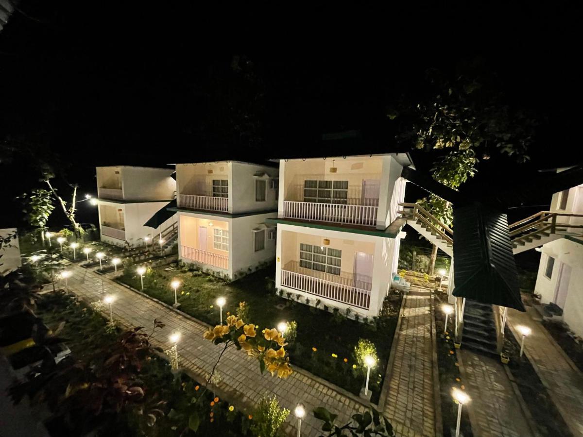 Jaldapara Forest Tourist Lodge Jftl Madari Hat المظهر الخارجي الصورة