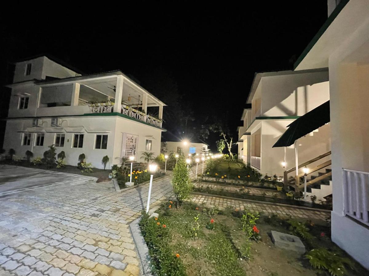 Jaldapara Forest Tourist Lodge Jftl Madari Hat المظهر الخارجي الصورة
