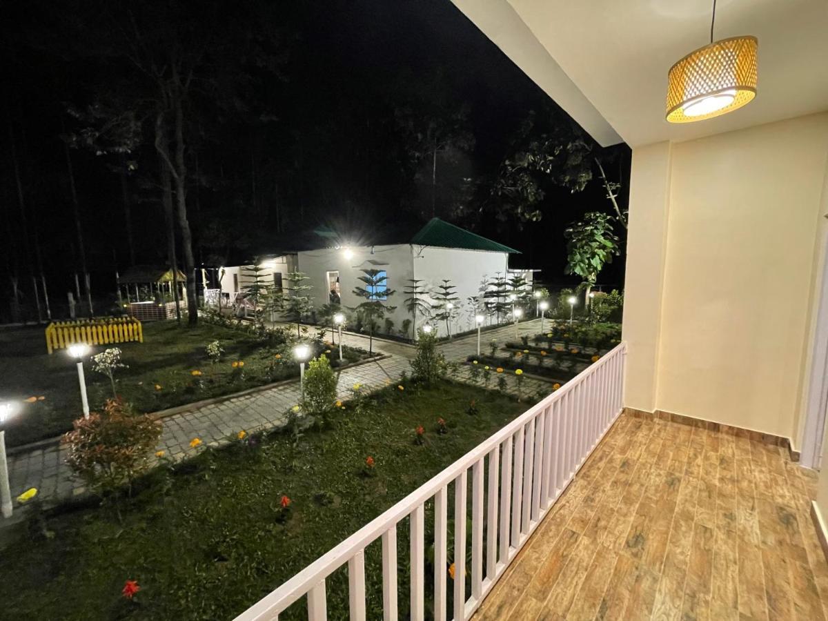 Jaldapara Forest Tourist Lodge Jftl Madari Hat المظهر الخارجي الصورة