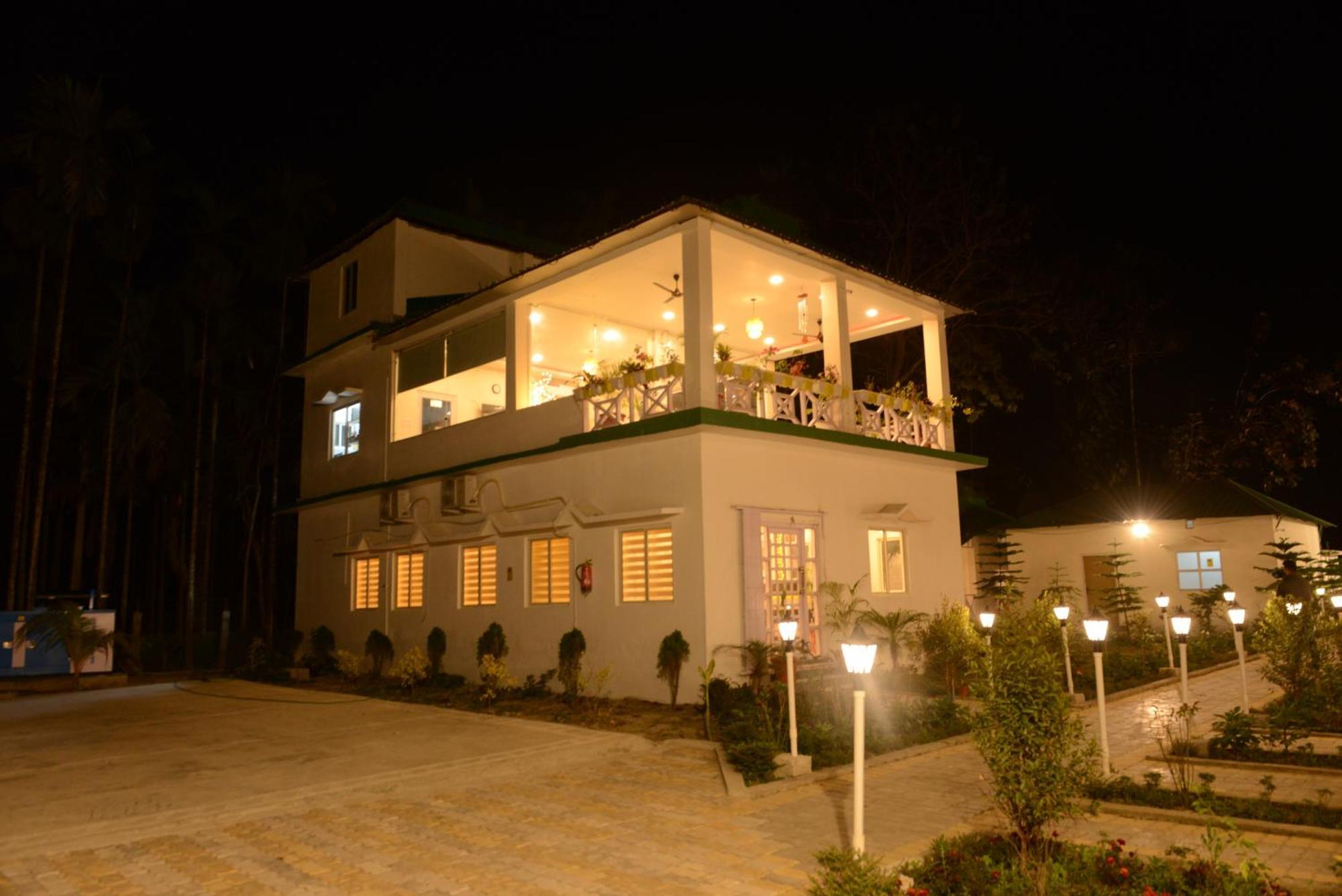 Jaldapara Forest Tourist Lodge Jftl Madari Hat المظهر الخارجي الصورة